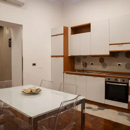 Apartment Hello Chiaia By Progecta Srl Naples